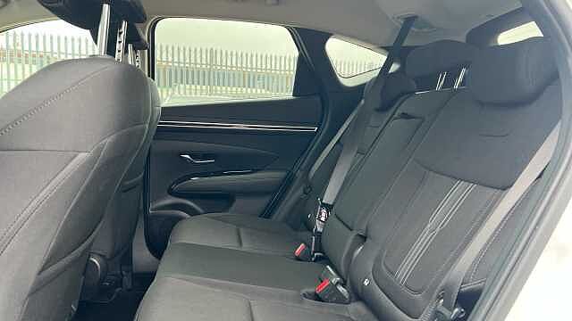 Hyundai TUCSON 1.6 h T-GDi Premium SUV 5dr Petrol Hybrid Auto Euro 6 (s/s) (230 ps)