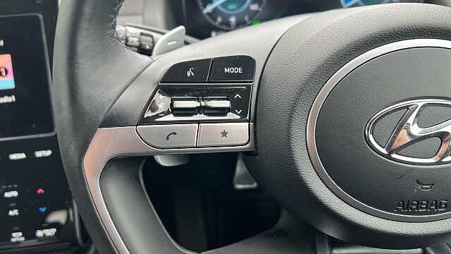 Hyundai TUCSON 1.6 h T-GDi Premium SUV 5dr Petrol Hybrid Auto Euro 6 (s/s) (230 ps)