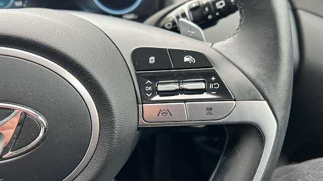 Hyundai TUCSON 1.6 h T-GDi Premium SUV 5dr Petrol Hybrid Auto Euro 6 (s/s) (230 ps)