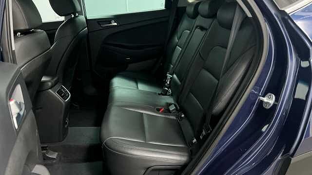 Hyundai TUCSON 1.6 CRDi MHEV Premium SE SUV 5dr Diesel Hybrid DCT Euro 6 (s/s) (136 ps)