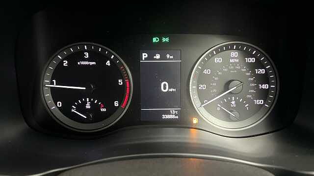 Hyundai TUCSON 1.6 CRDi MHEV Premium SE SUV 5dr Diesel Hybrid DCT Euro 6 (s/s) (136 ps)
