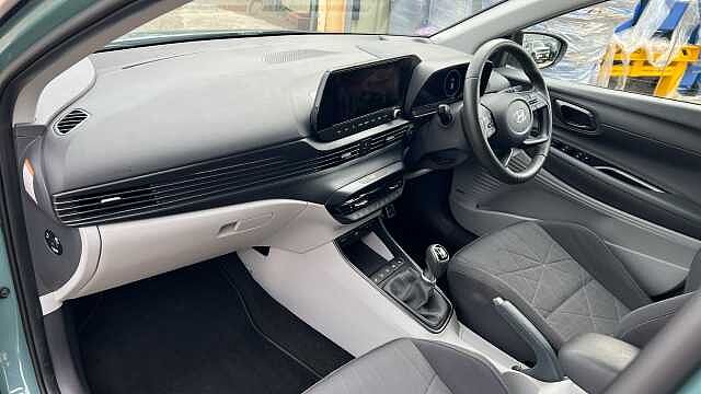 Hyundai BAYON 1.0 T-GDi MHEV Ultimate SUV 5dr Petrol Hybrid Manual Euro 6 (s/s) (120 ps)