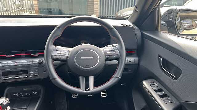 Hyundai KONA 1.6 T-GDi N Line SUV 5dr Petrol Manual Euro 6 (s/s) (138 ps) Black