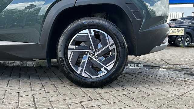 Hyundai TUCSON 1.6 T-GDi Advance SUV 5dr Petrol Hybrid Auto Euro 6 (s/s) (215 ps) Cyprs Green Prl