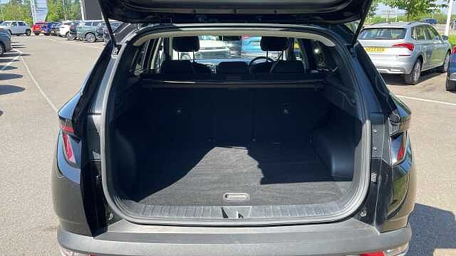 Hyundai TUCSON 1.6 T-GDi MHEV SE Connect SUV 5dr Petrol Hybrid DCT Euro 6 (s/s) (150 ps)