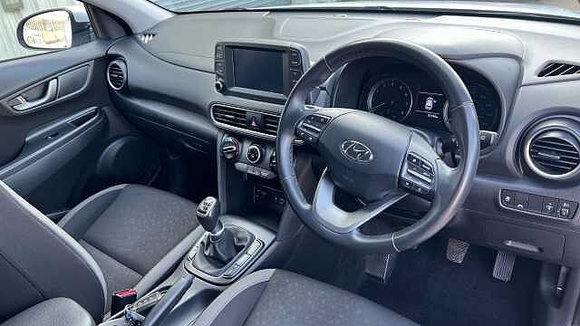 Hyundai KONA 1.0 T-GDi Play SUV 5dr Petrol Manual Euro 6 (s/s) (120 ps)