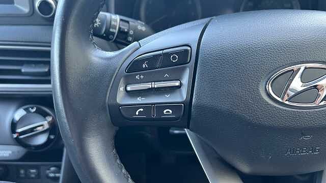 Hyundai KONA 1.0 T-GDi Play SUV 5dr Petrol Manual Euro 6 (s/s) (120 ps)