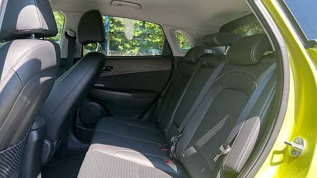 Hyundai KONA 1.6 h-GDi Premium SE SUV 5dr Petrol Hybrid DCT Euro 6 (s/s) (141 ps) Yellow