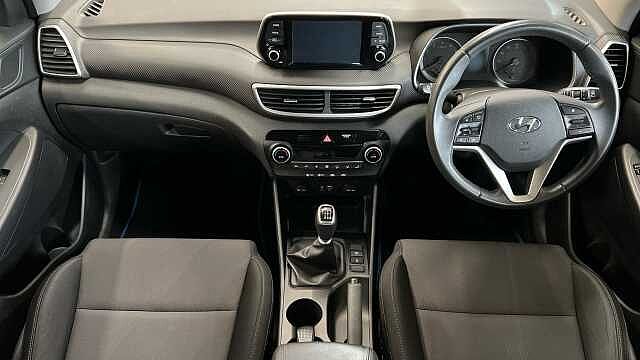 Hyundai TUCSON 1.6 GDi S Connect SUV 5dr Petrol Manual Euro 6 (s/s) (132 ps)